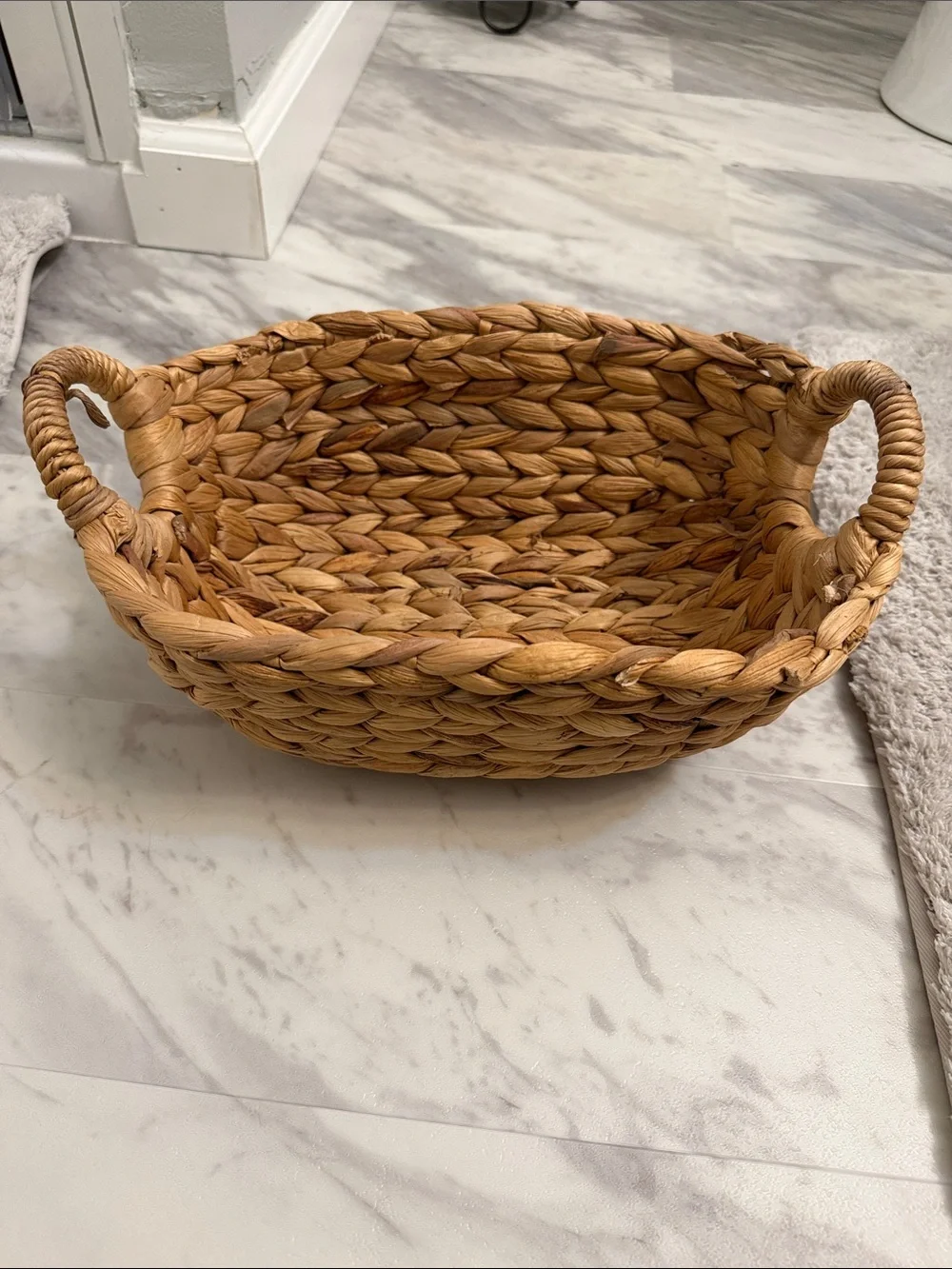 Handwoven Natural Seagrass Storage Basket with Handles